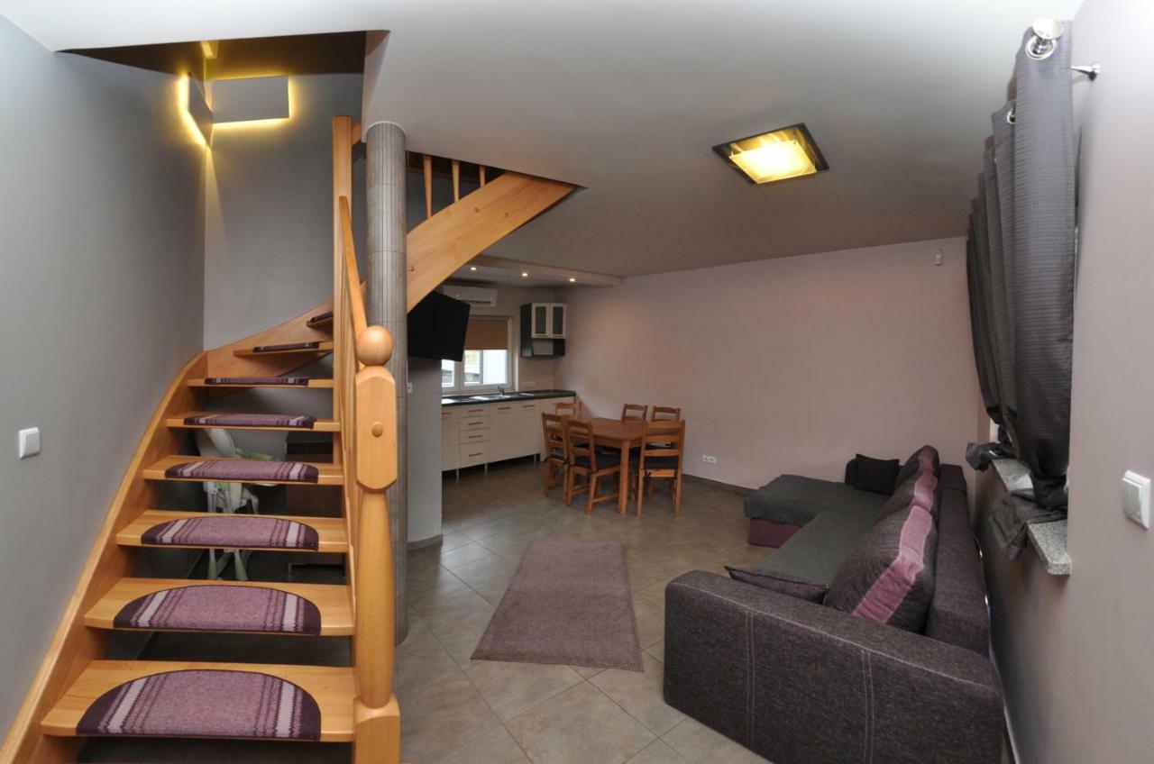 Ferienhaus Holiday Home Domki RAJ Jarosławiec Eksteriør billede